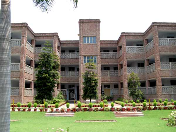 Girls Campus 3